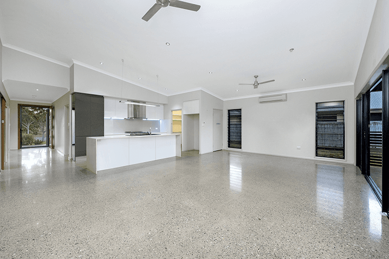 85 Sanctum Bvd, Mount Low, QLD 4818