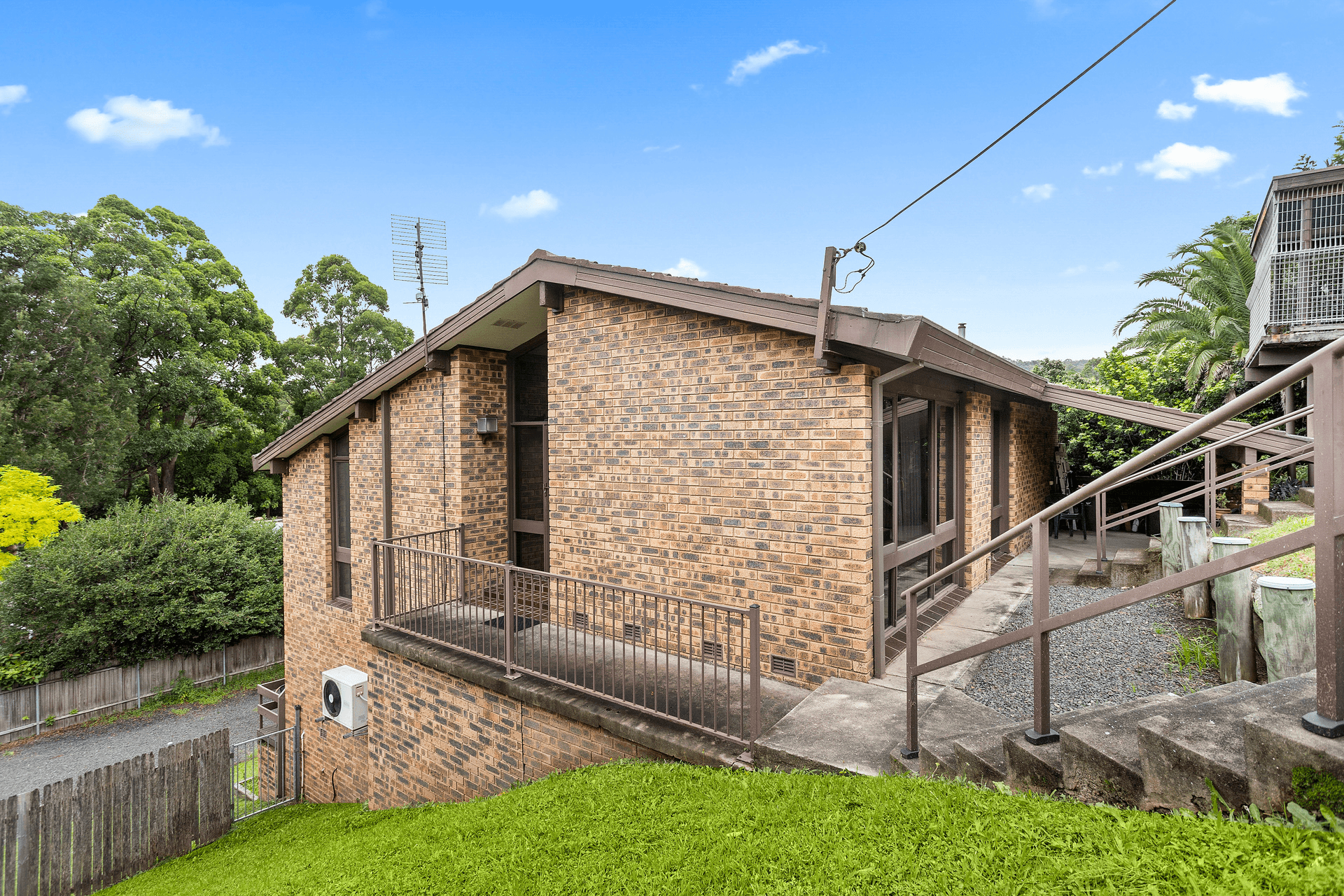 9 Carcoola Street, Mount Keira, NSW 2500