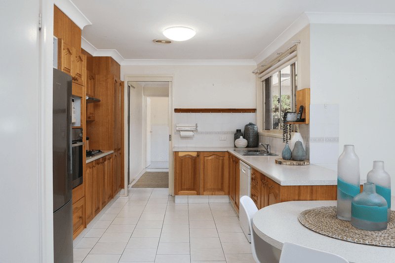 6 Maxwell Close, GREEN POINT, NSW 2251