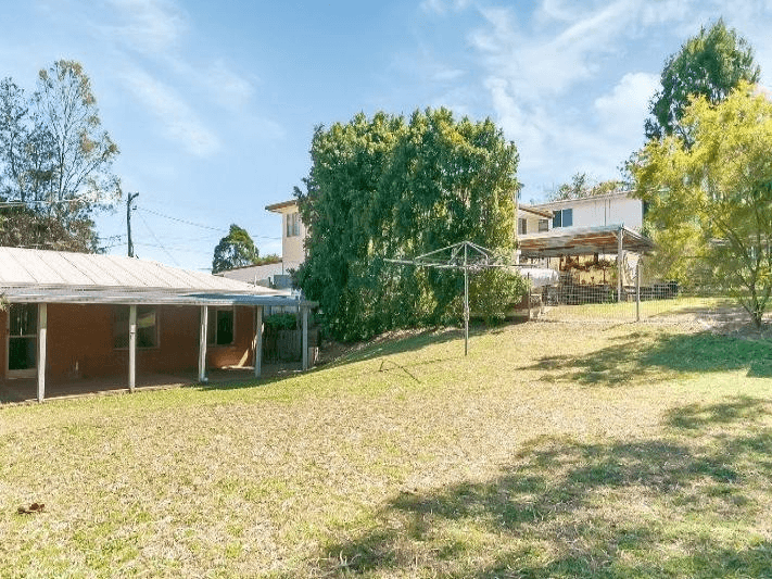 10 McMillan Street, CHURCHILL, QLD 4305