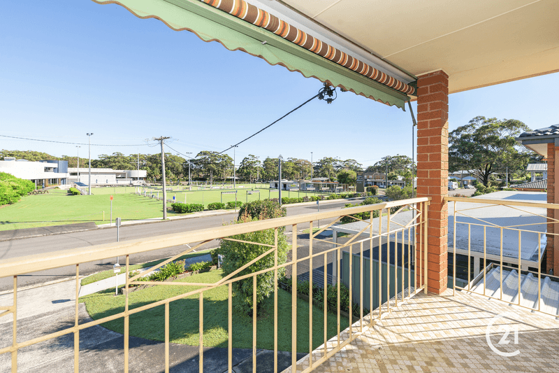 1/14 Bias Avenue, Bateau Bay, NSW 2261