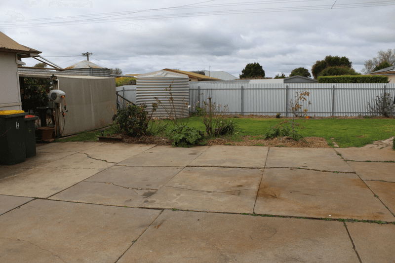 9 Rockley Street, NHILL, VIC 3418