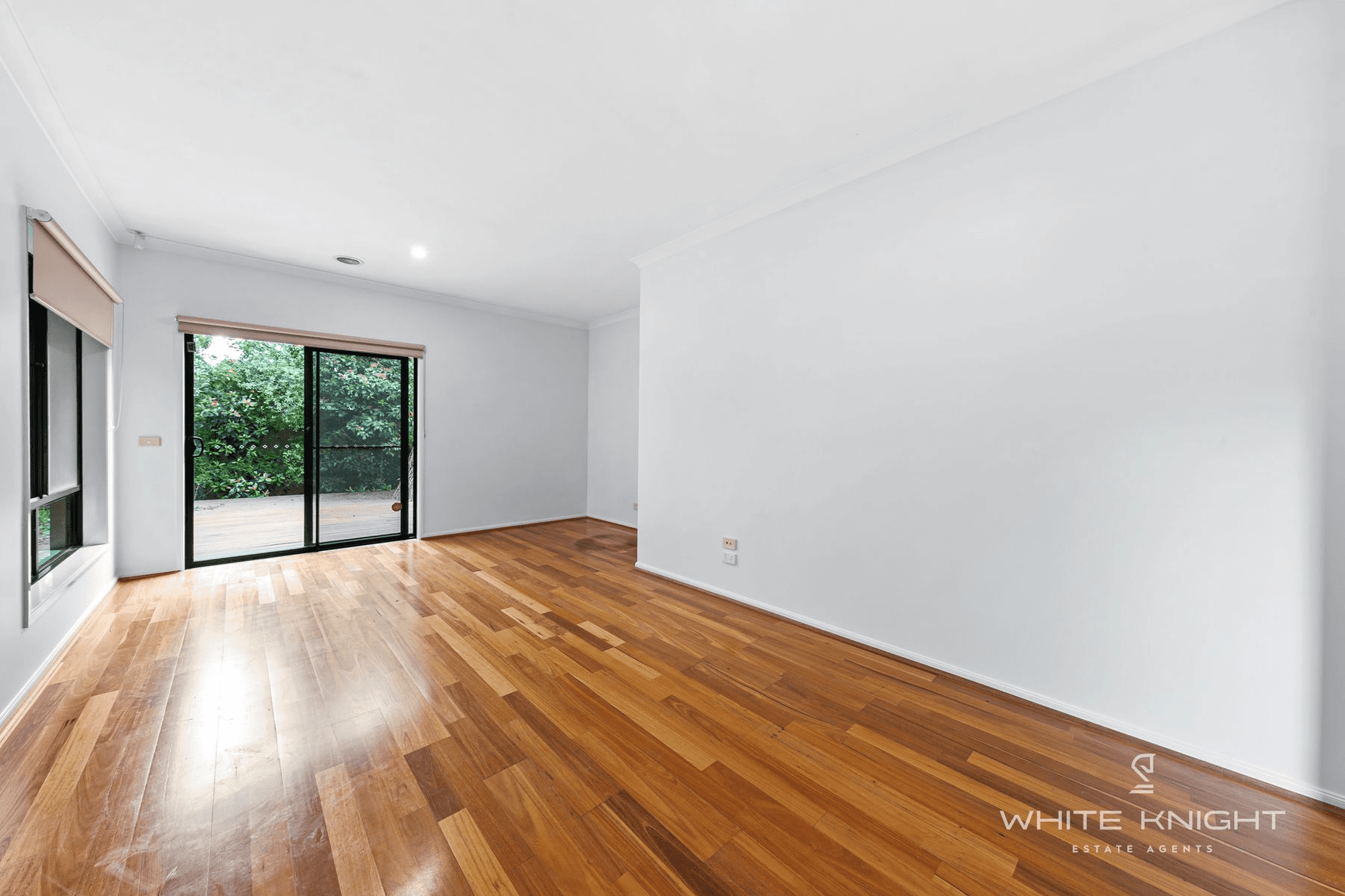 27 Kooyong Way, CAROLINE SPRINGS, VIC 3023