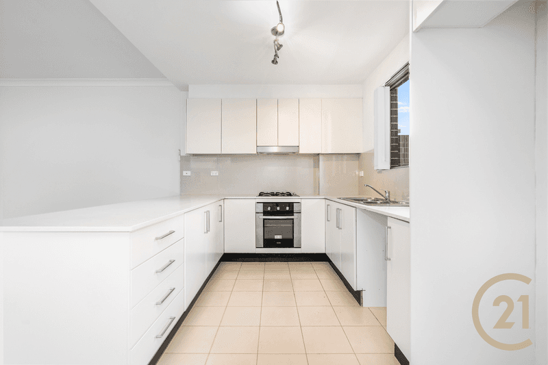 10/6-8 Bathurst Street, Liverpool, NSW 2170