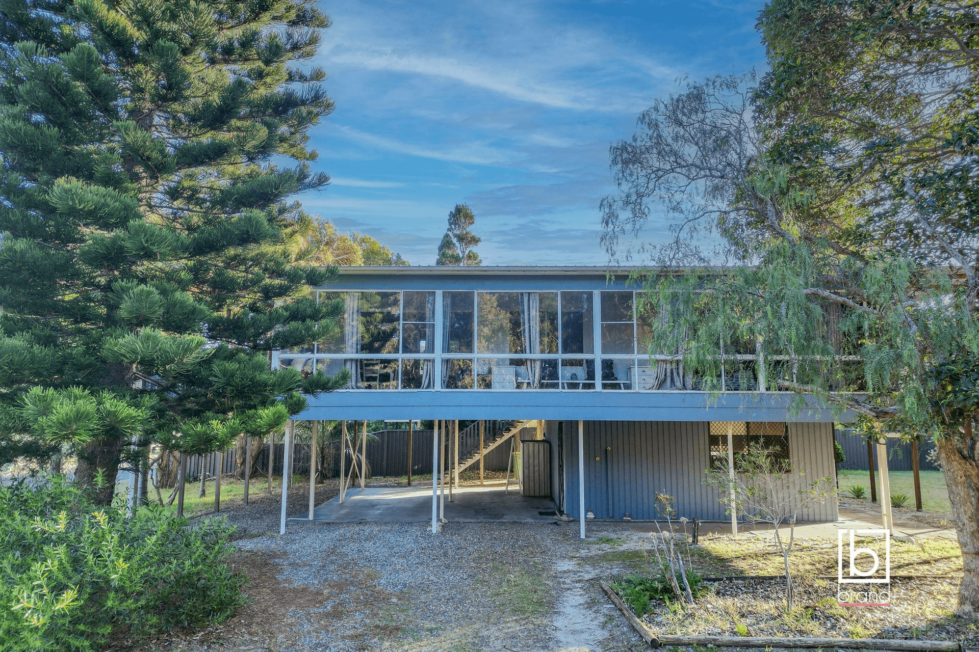 8 Bato Street, BUDGEWOI, NSW 2262