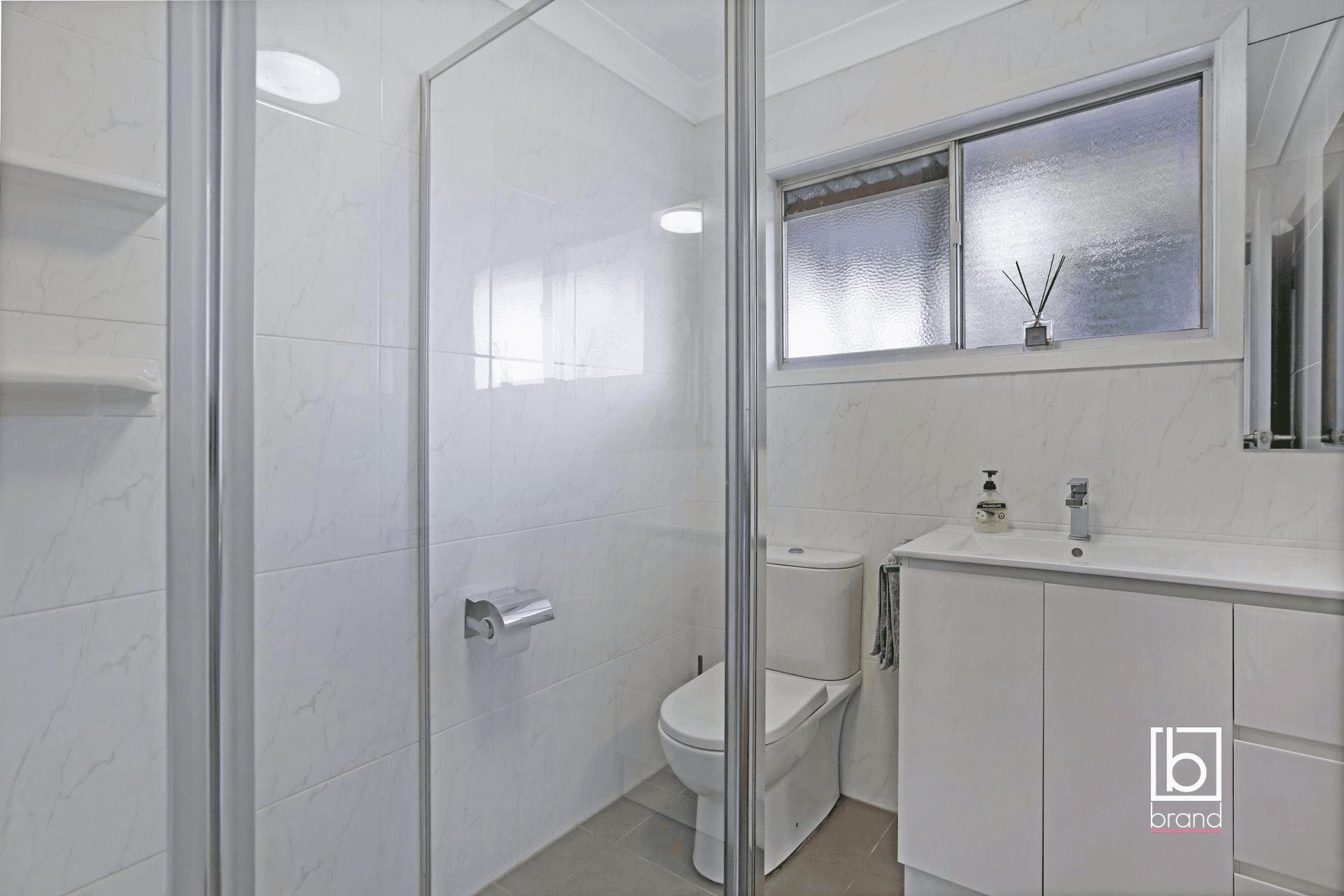 8 Bato Street, BUDGEWOI, NSW 2262