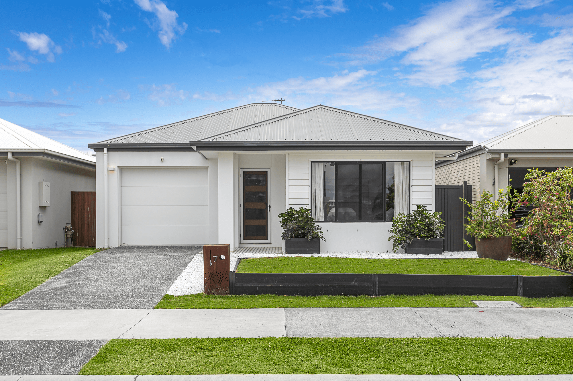 7 Whitehaven Road, NEWPORT, QLD 4020