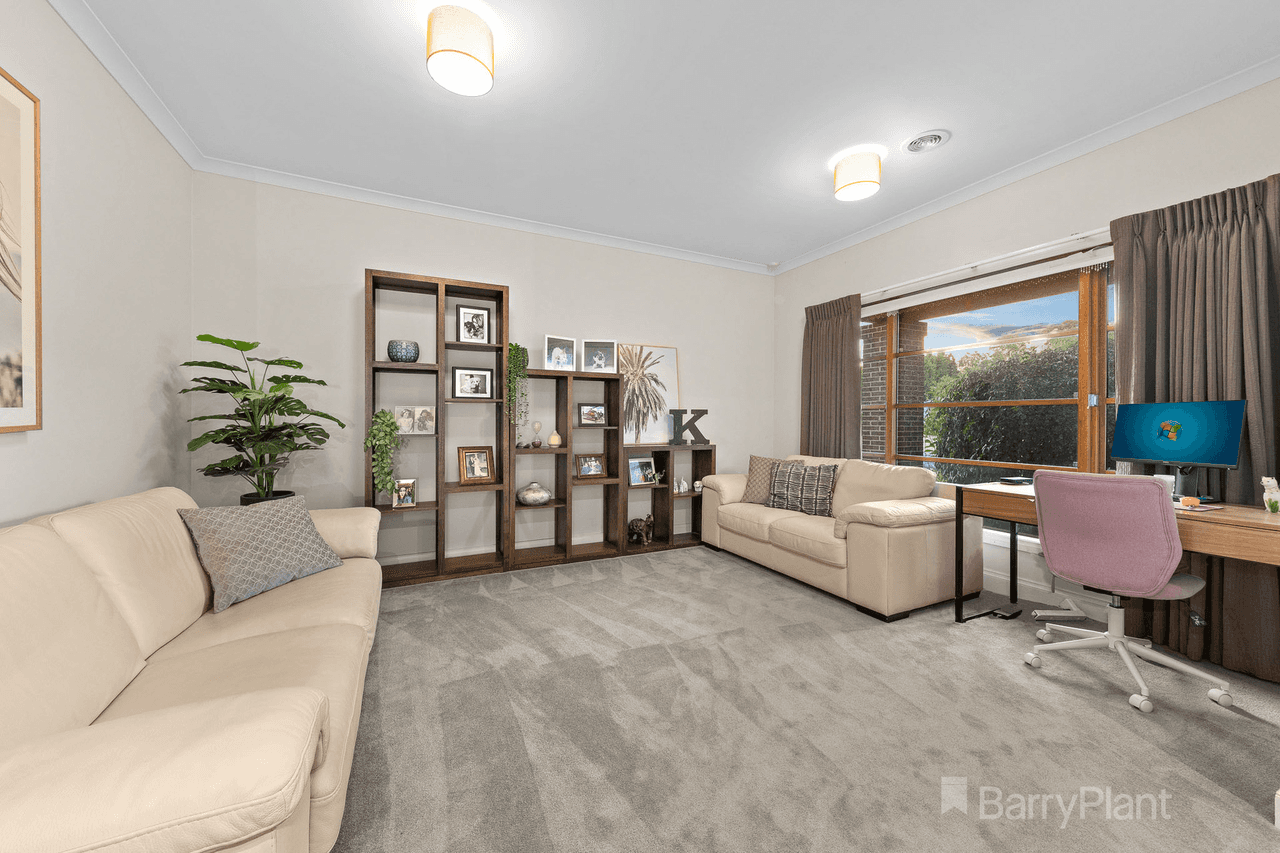 36 Janet Bowman Boulevarde, Beaconsfield, VIC 3807