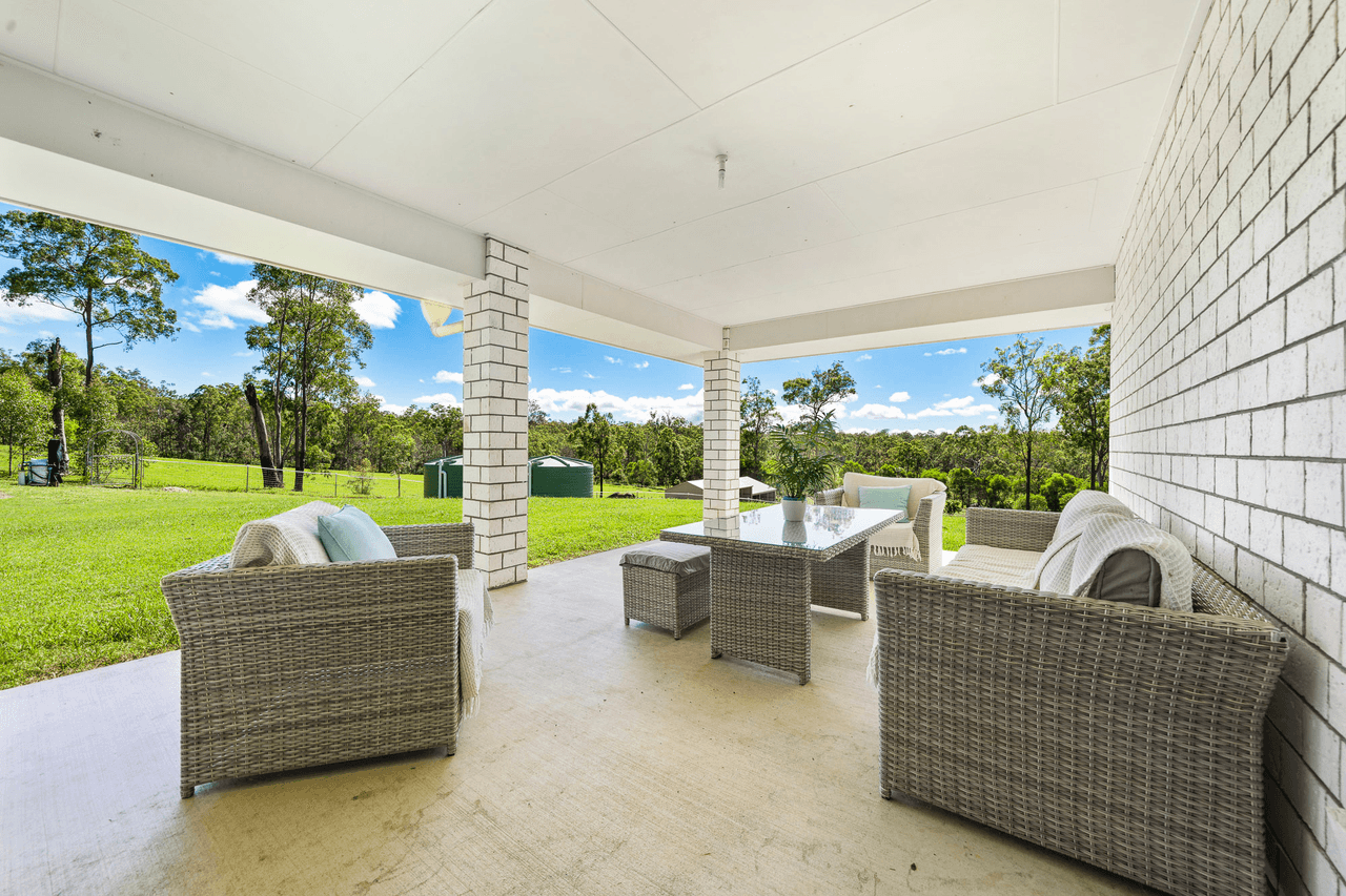 37 Essex Court, MOUNT HALLEN, QLD 4312