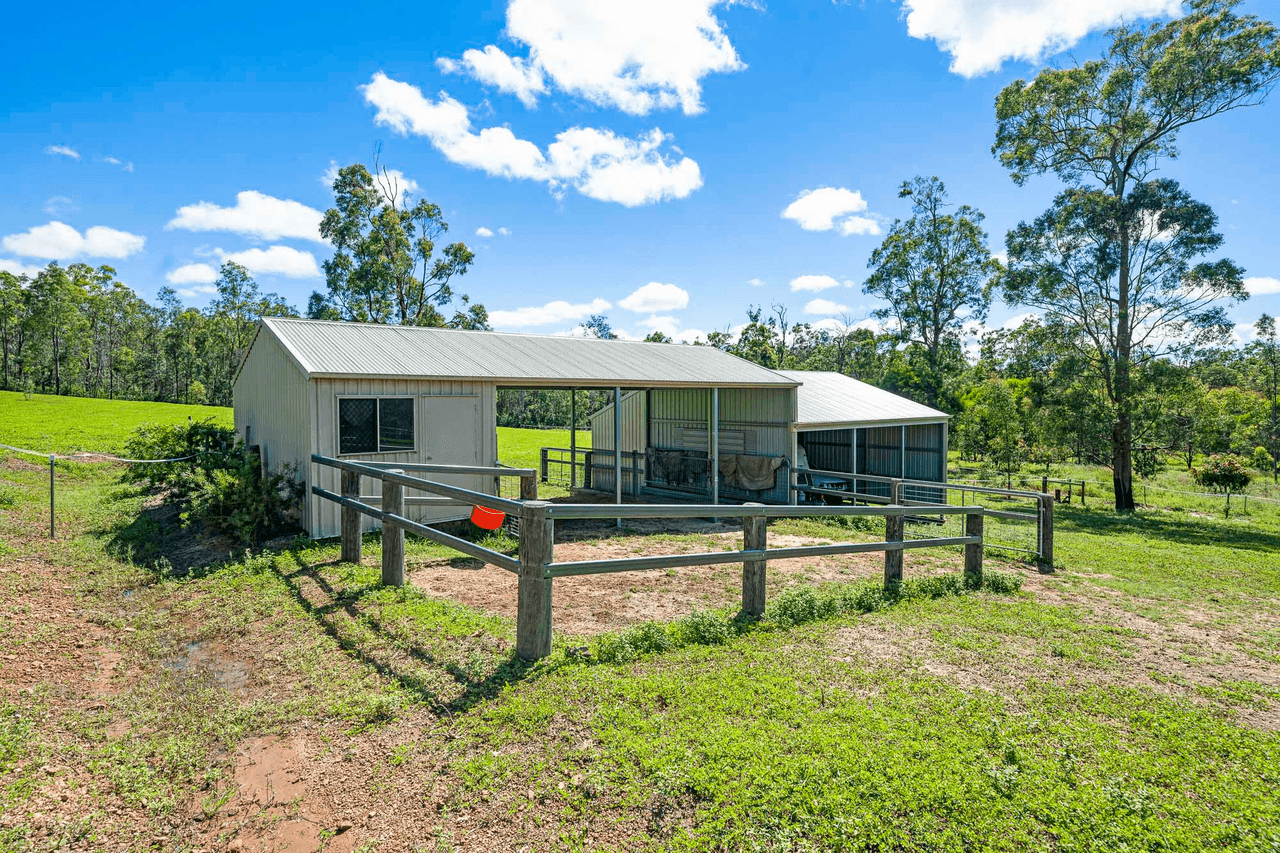 37 Essex Court, MOUNT HALLEN, QLD 4312