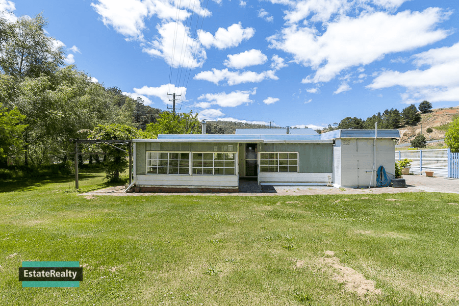 15 Foxlow St, Captains Flat, NSW 2623