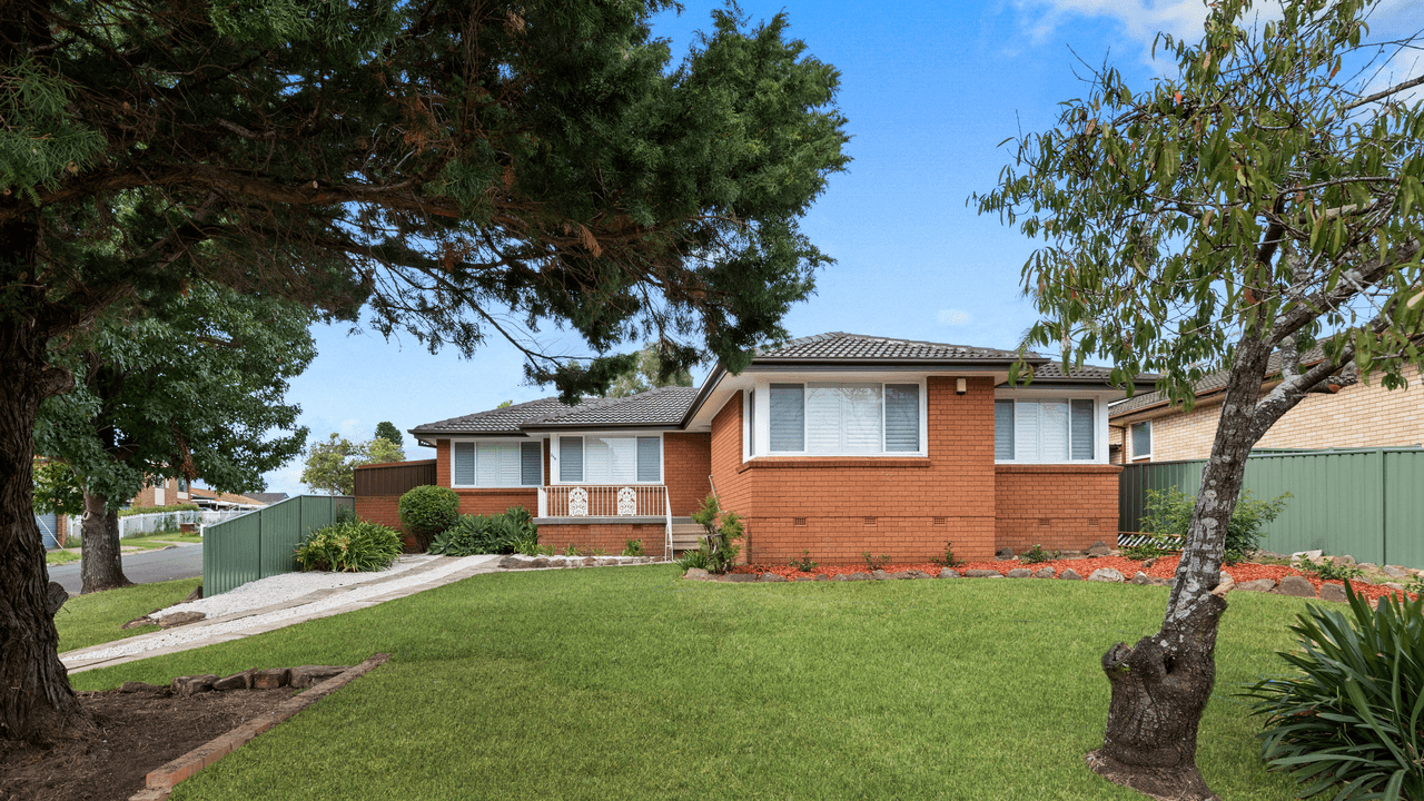 218 Saint Johns Road, BRADBURY, NSW 2560