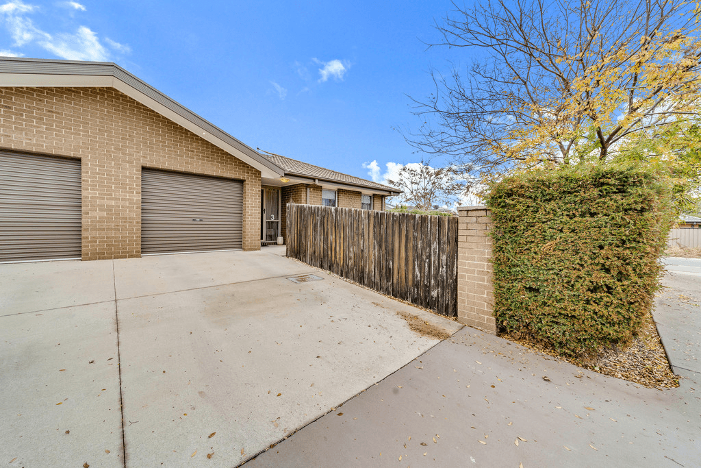 3/36 John Holt Street, MACGREGOR, ACT 2615