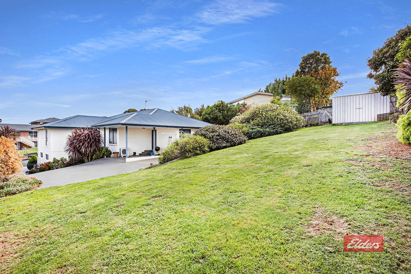 5 Ulinga Avenue, WEST ULVERSTONE, TAS 7315