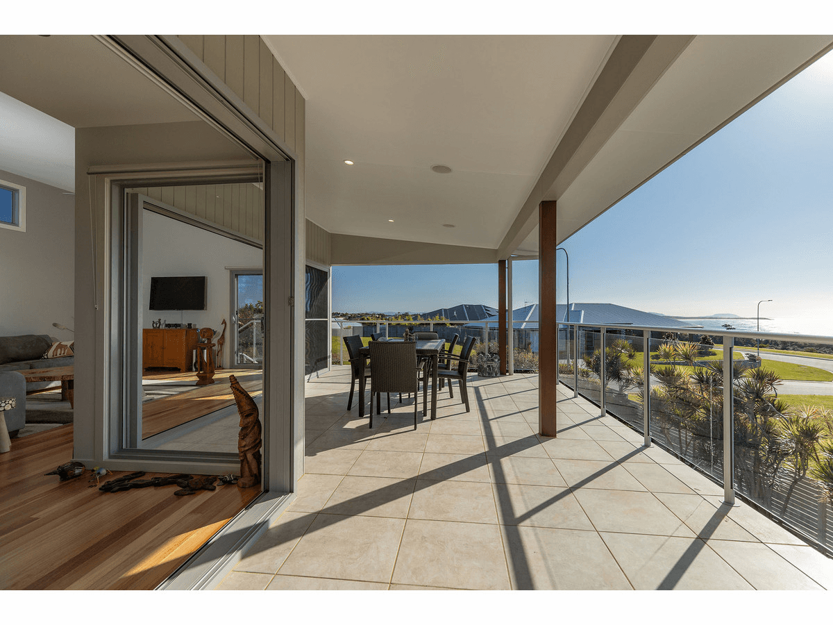 26 Torquay Circuit, RED HEAD, NSW 2430