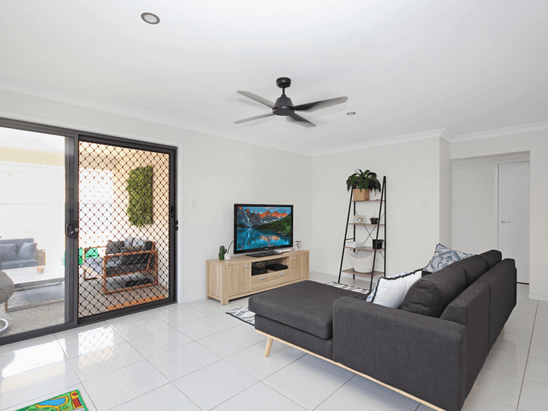 17 Hyperno Close, Raceview, QLD 4305