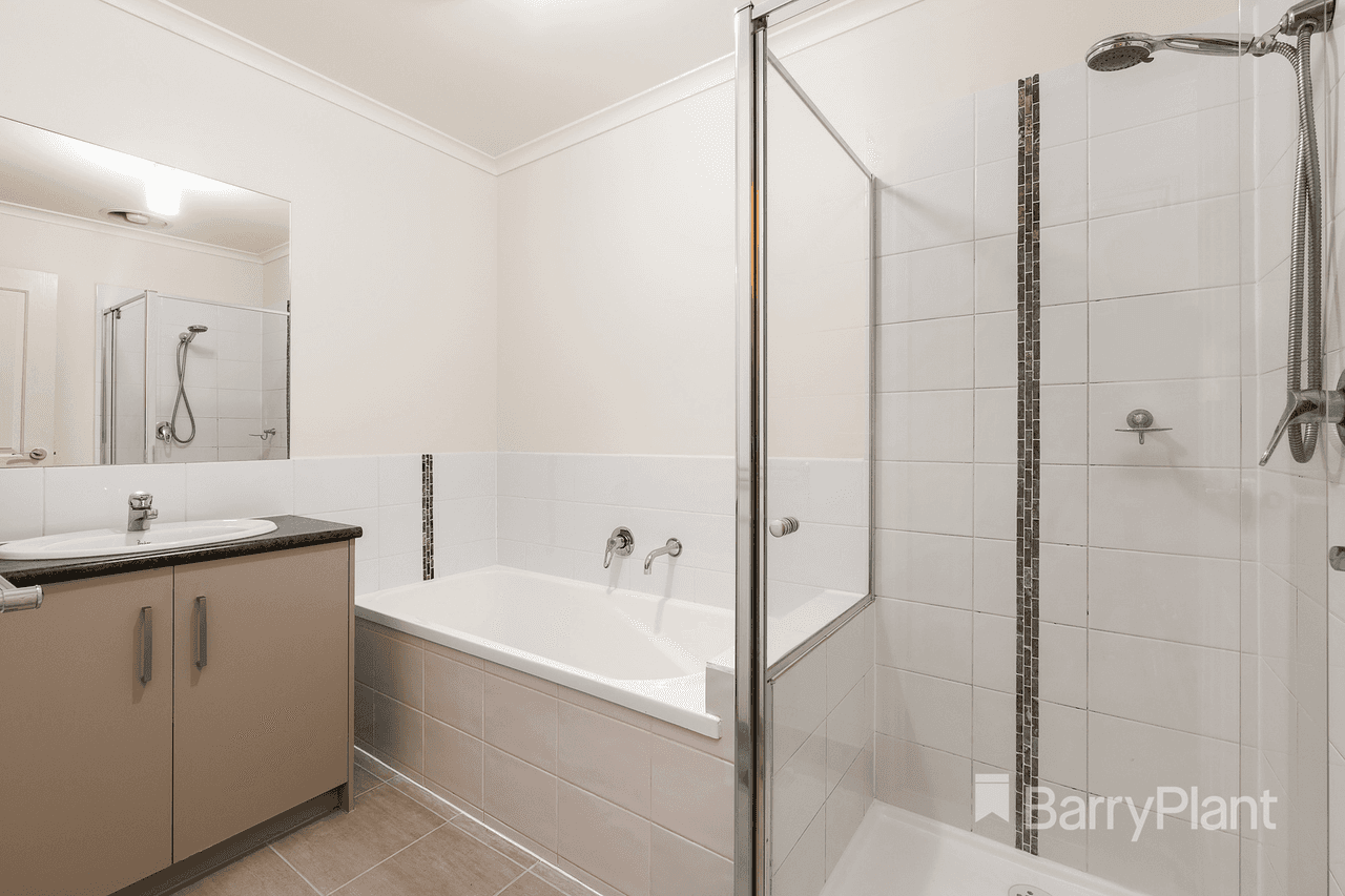 16A Greenville Street, Mooroolbark, VIC 3138