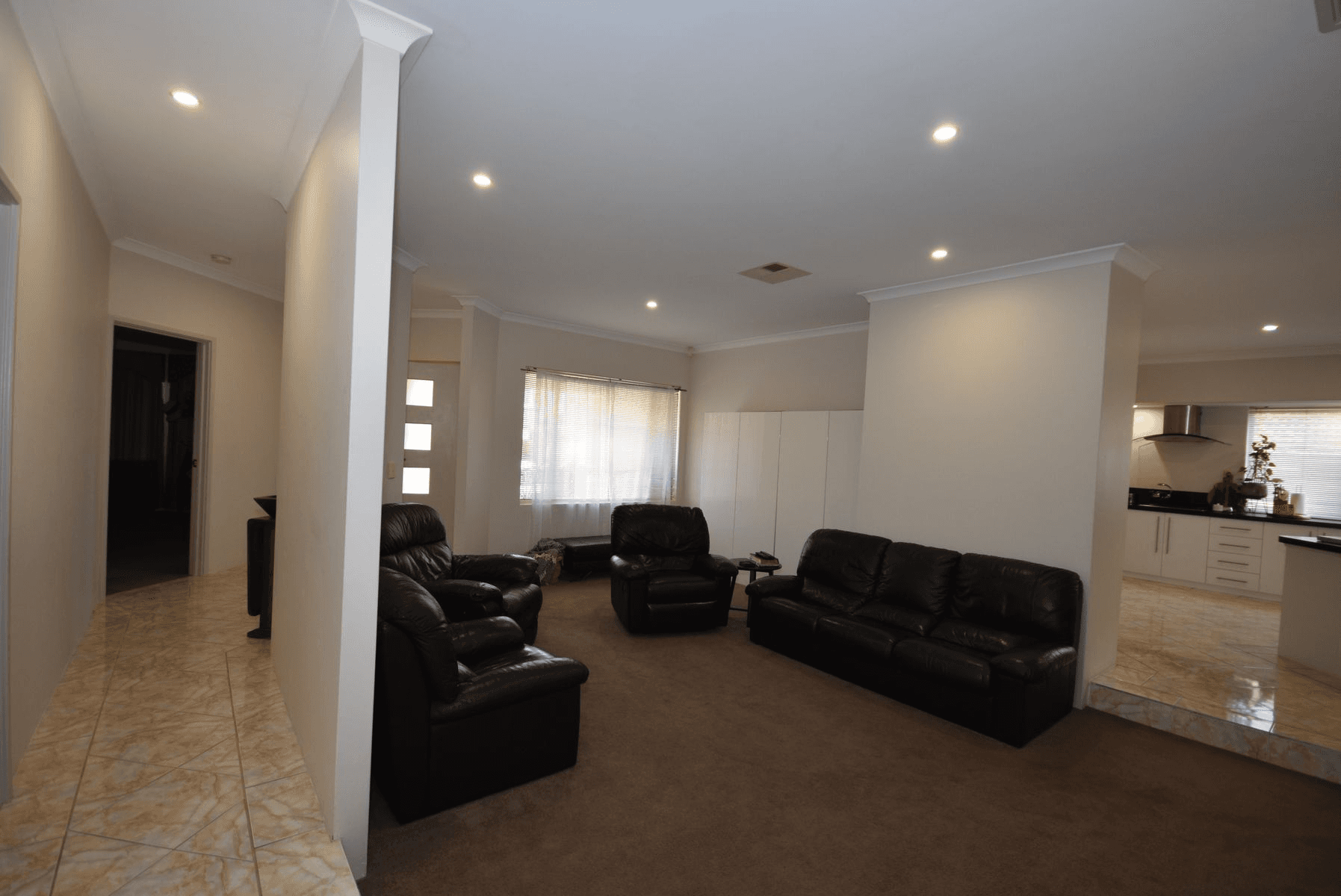 10 Chiddingstone Way, DARCH, WA 6065