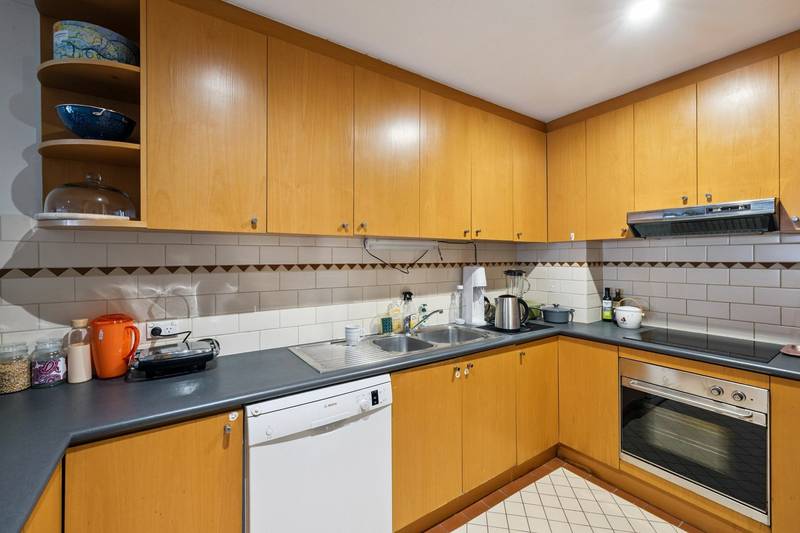 Unit 2/2 Henry Lawson Walk, East Perth, WA 6004