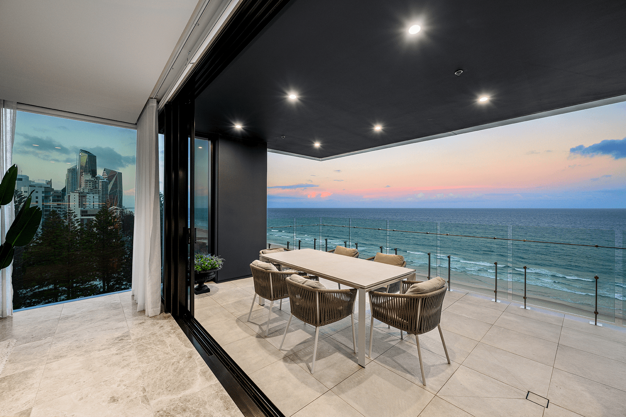 901/31 Broadbeach Boulevard, BROADBEACH, QLD 4218