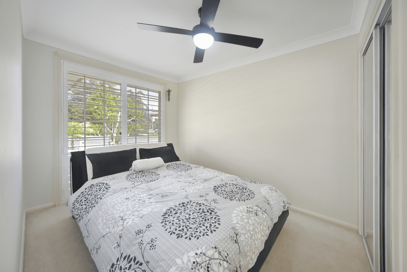 25 Teal Place, Sussex Inlet, NSW 2540