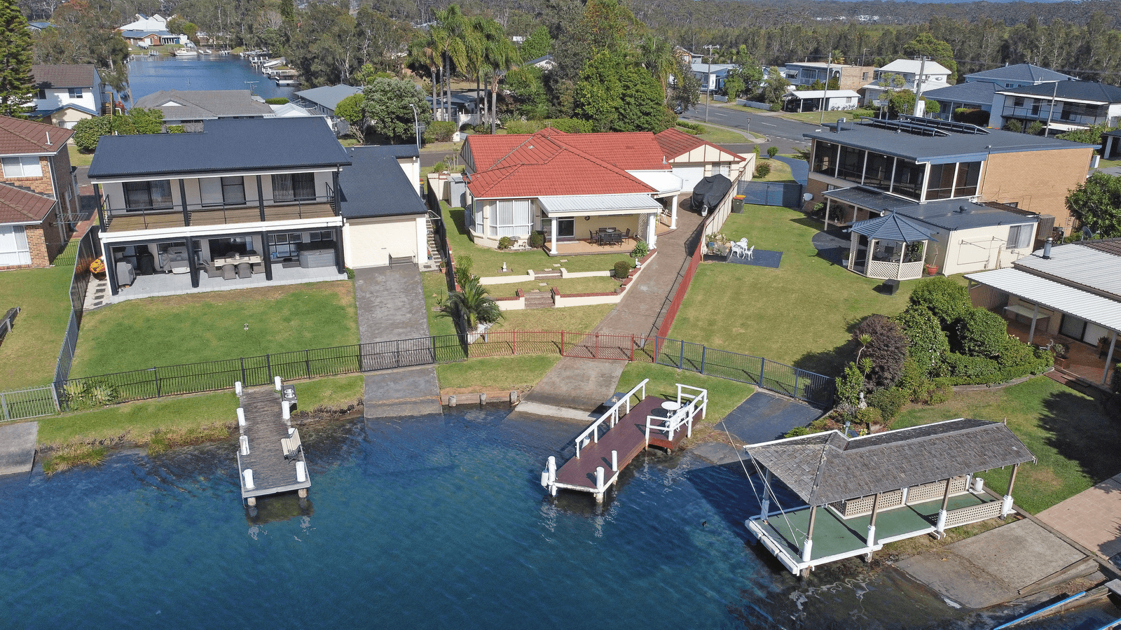 25 Teal Place, Sussex Inlet, NSW 2540