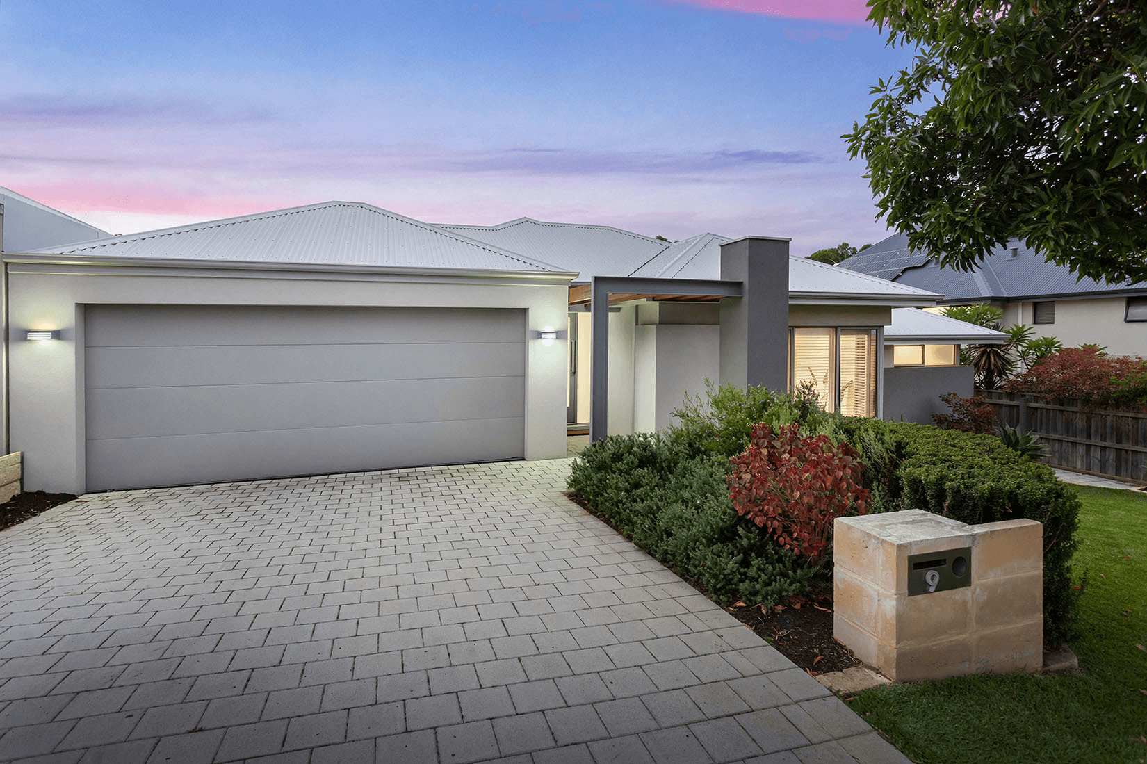 9 Paris Way, Karrinyup, WA 6018