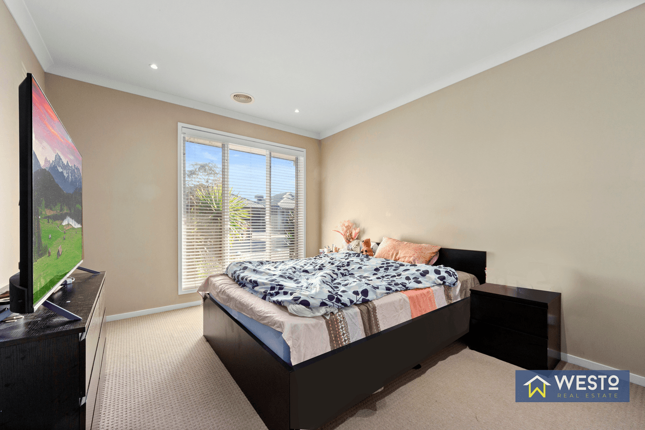 35 Holly Green Circuit, TRUGANINA, VIC 3029