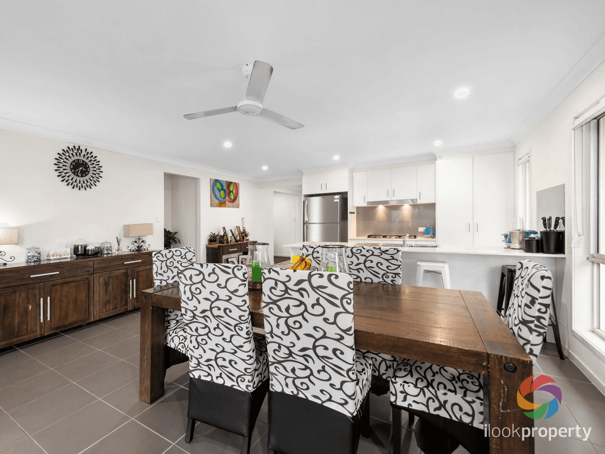 36 Portree Crescent, HEATHWOOD, QLD 4110