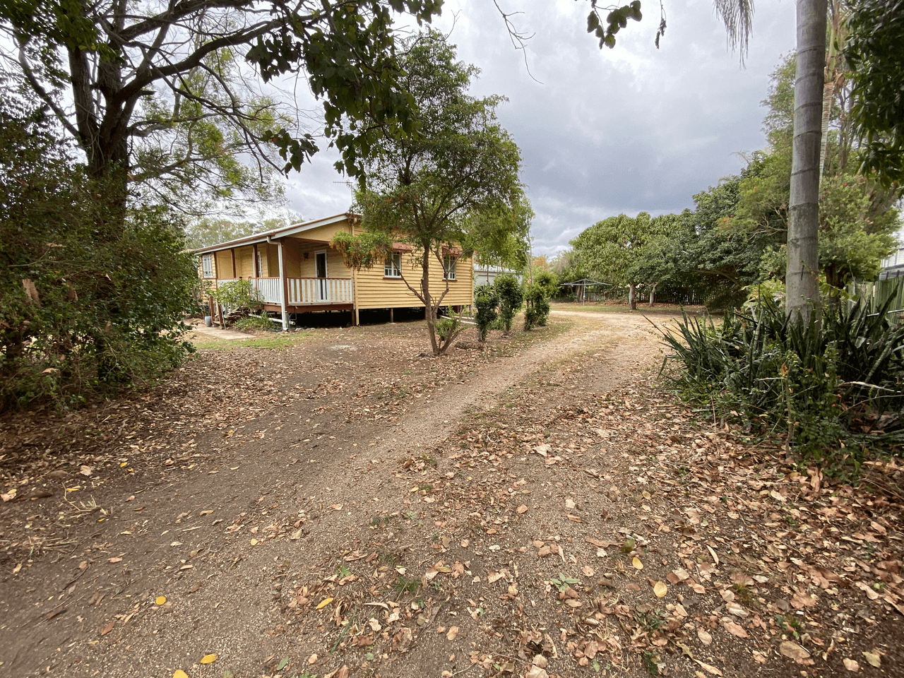 9 Dougall Street, BOROREN, QLD 4678