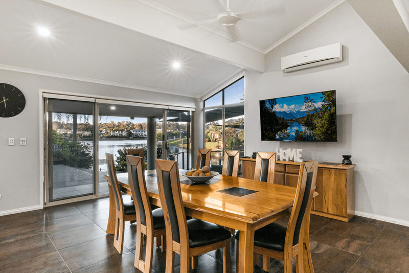 15 Baikal Pl, Westlake, QLD 4074