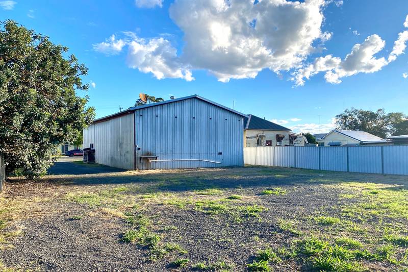 36 Queen Street, OAKEY, QLD 4401