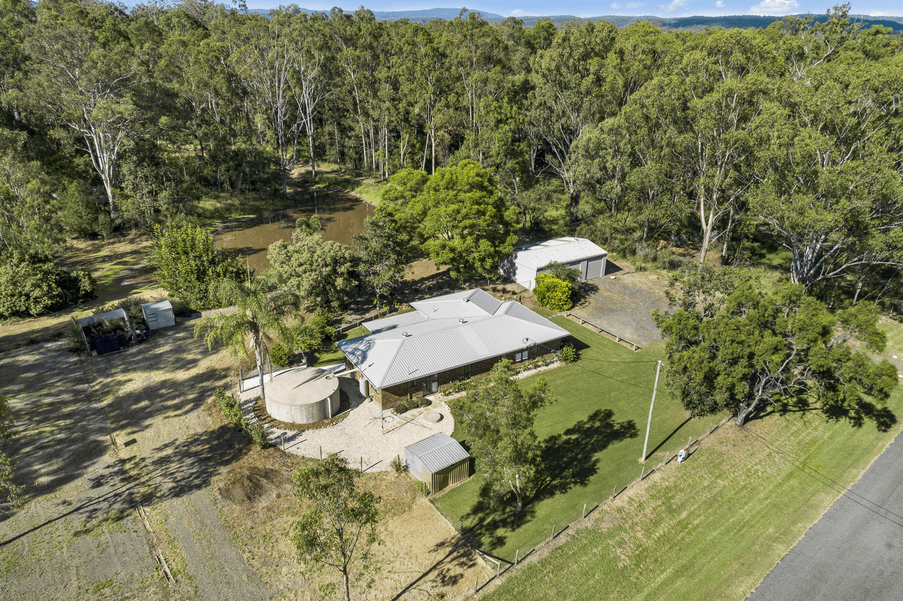 90 Koreelah Street, UPPER LOCKYER, QLD 4352