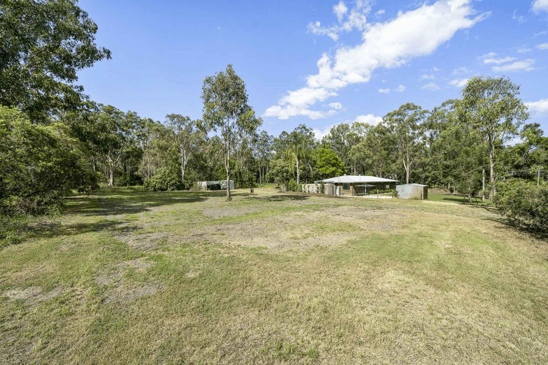 90 Koreelah Street, UPPER LOCKYER, QLD 4352