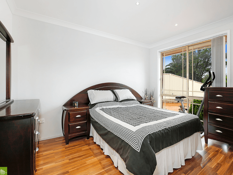 18 Linum Place, BARRACK HEIGHTS, NSW 2528