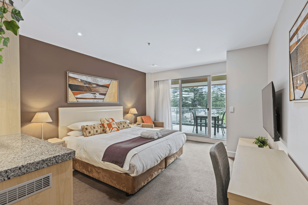 128/16 Holdfast Promenade, Glenelg, SA 5045