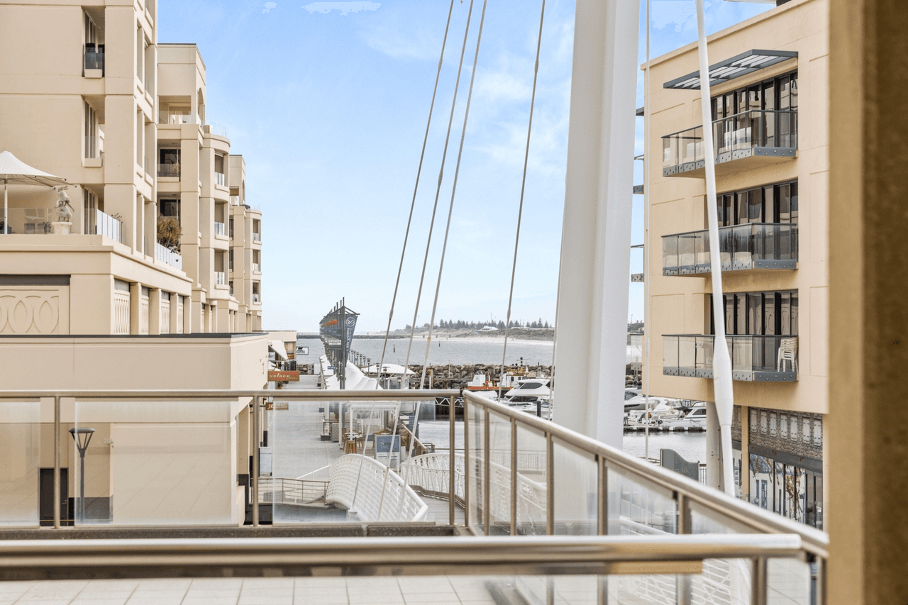 128/16 Holdfast Promenade, Glenelg, SA 5045
