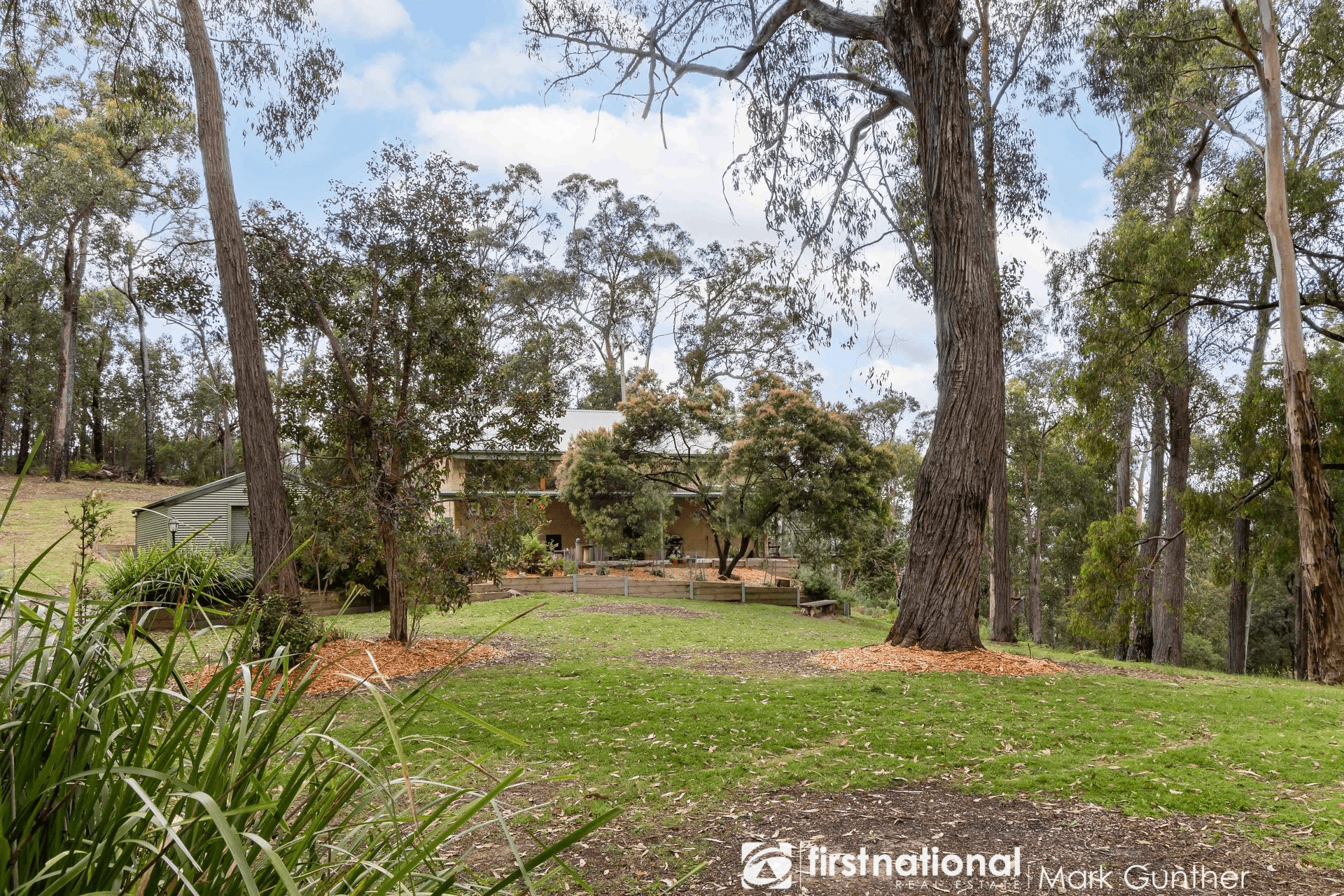 320 Lowes Road, Healesville, VIC 3777