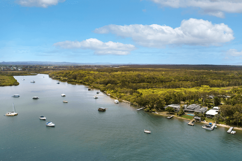 8 Wygani Drive, Noosa North Shore, QLD 4565