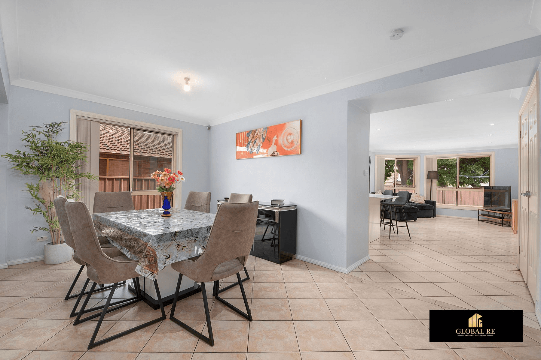 1/6 Aintree Close, Casula, NSW 2170