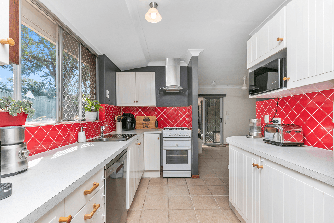 5B Grove Court, GREENWOOD, WA 6024