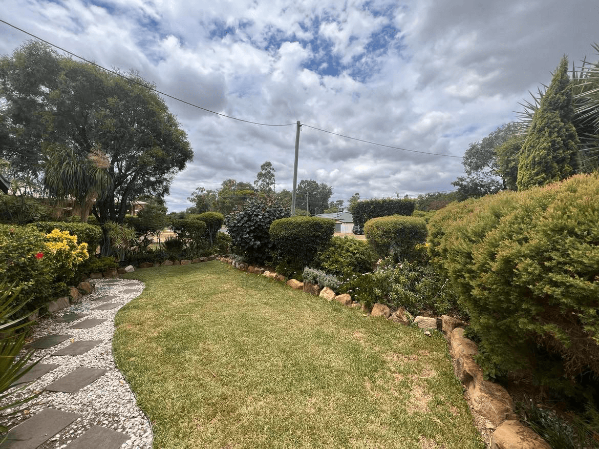 80 Pratten Street, DALBY, QLD 4405