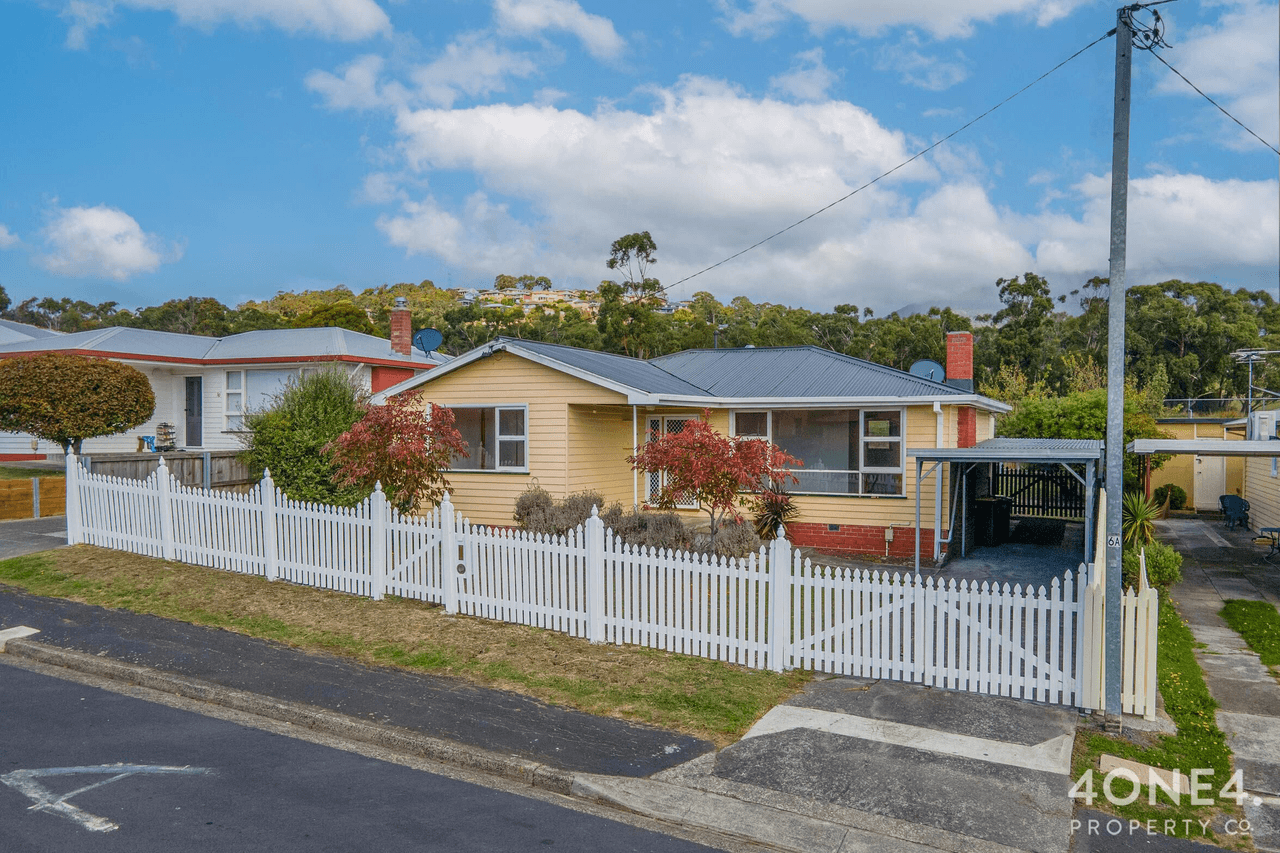 32 Ashbourne Grove, West Moonah, TAS 7009