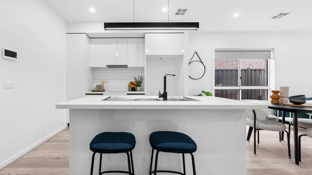 18 Lovicks Road, WOLLERT, VIC 3750