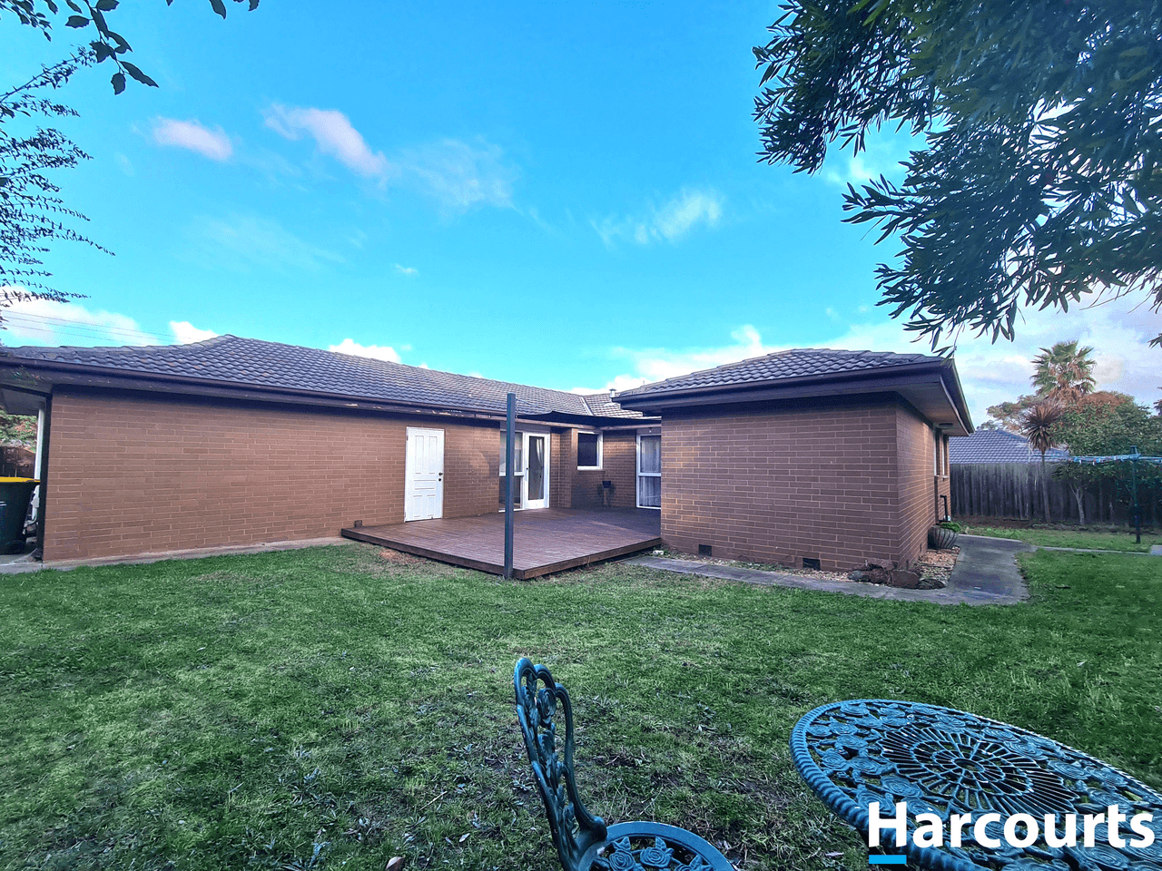 2 Charlnet Drive, VERMONT SOUTH, VIC 3133