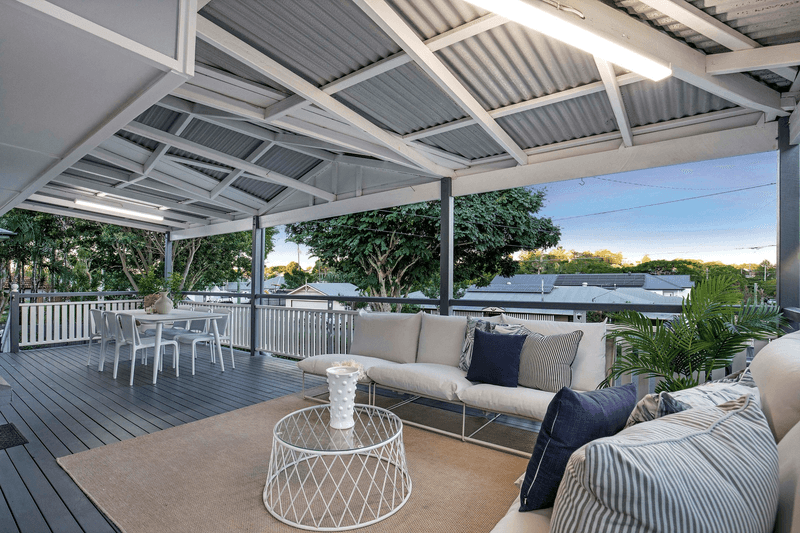 94 Bayview Terrace, Wavell Heights, QLD 4012
