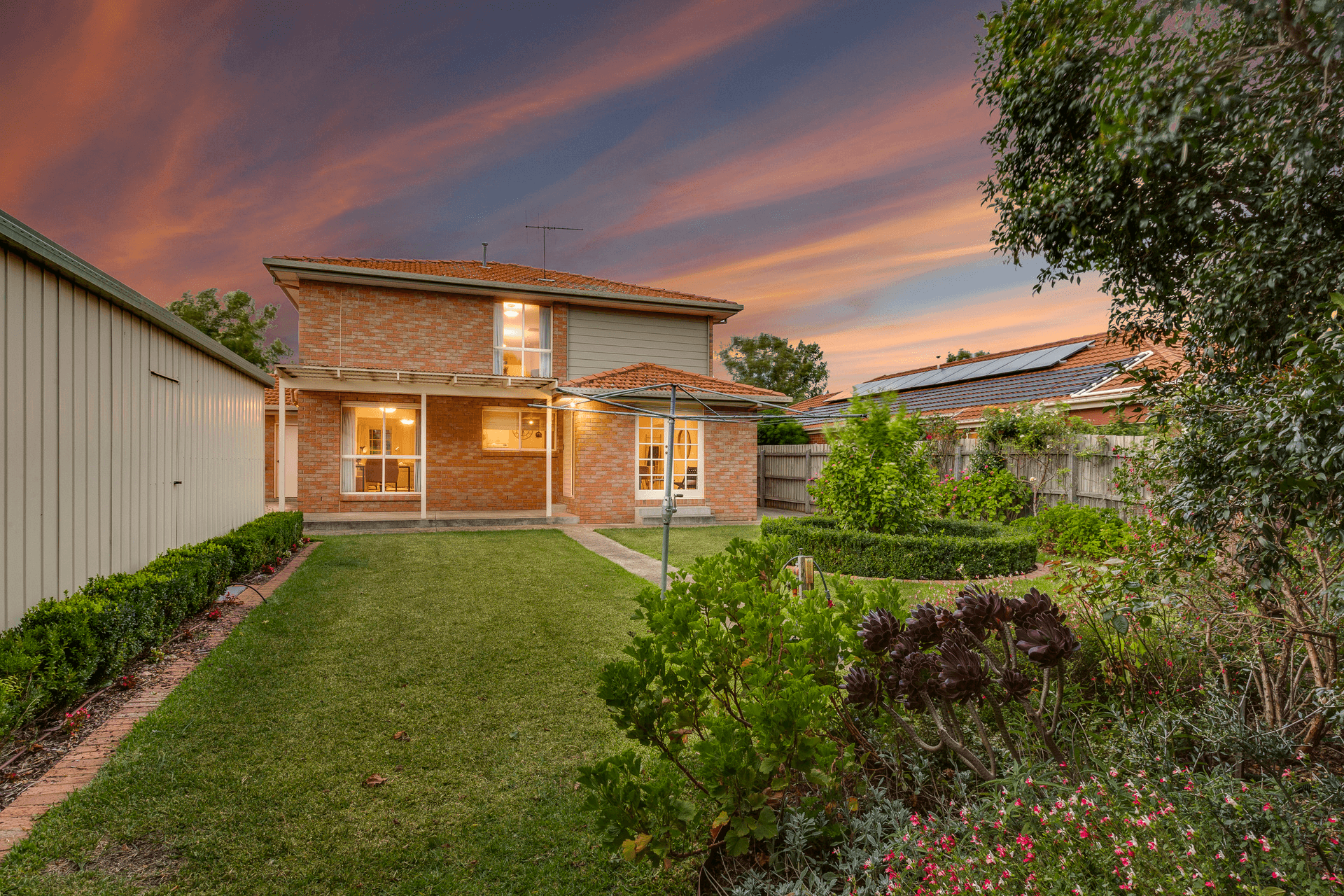 8 Park Road, Hillside, VIC 3037