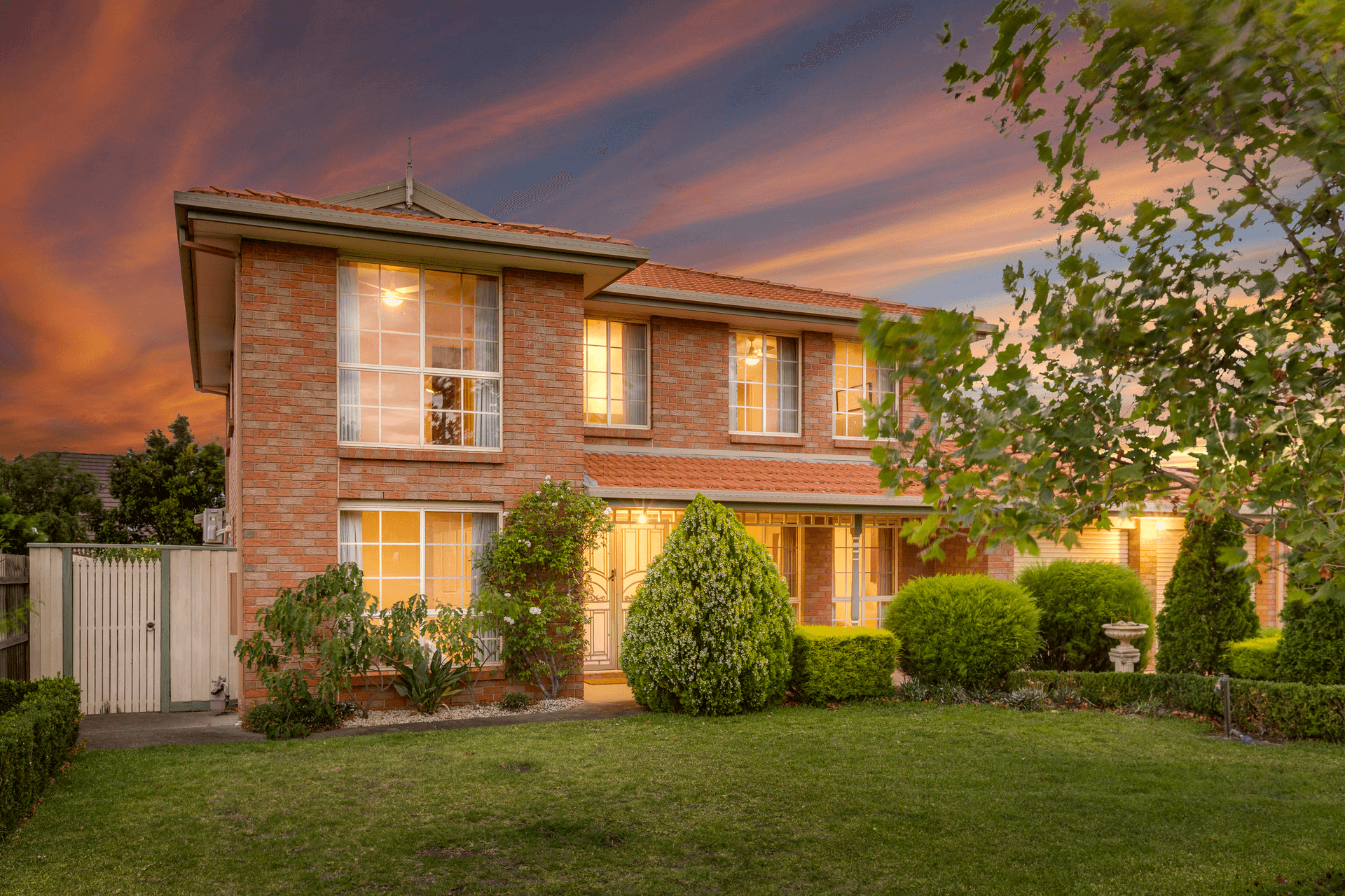 8 Park Road, Hillside, VIC 3037