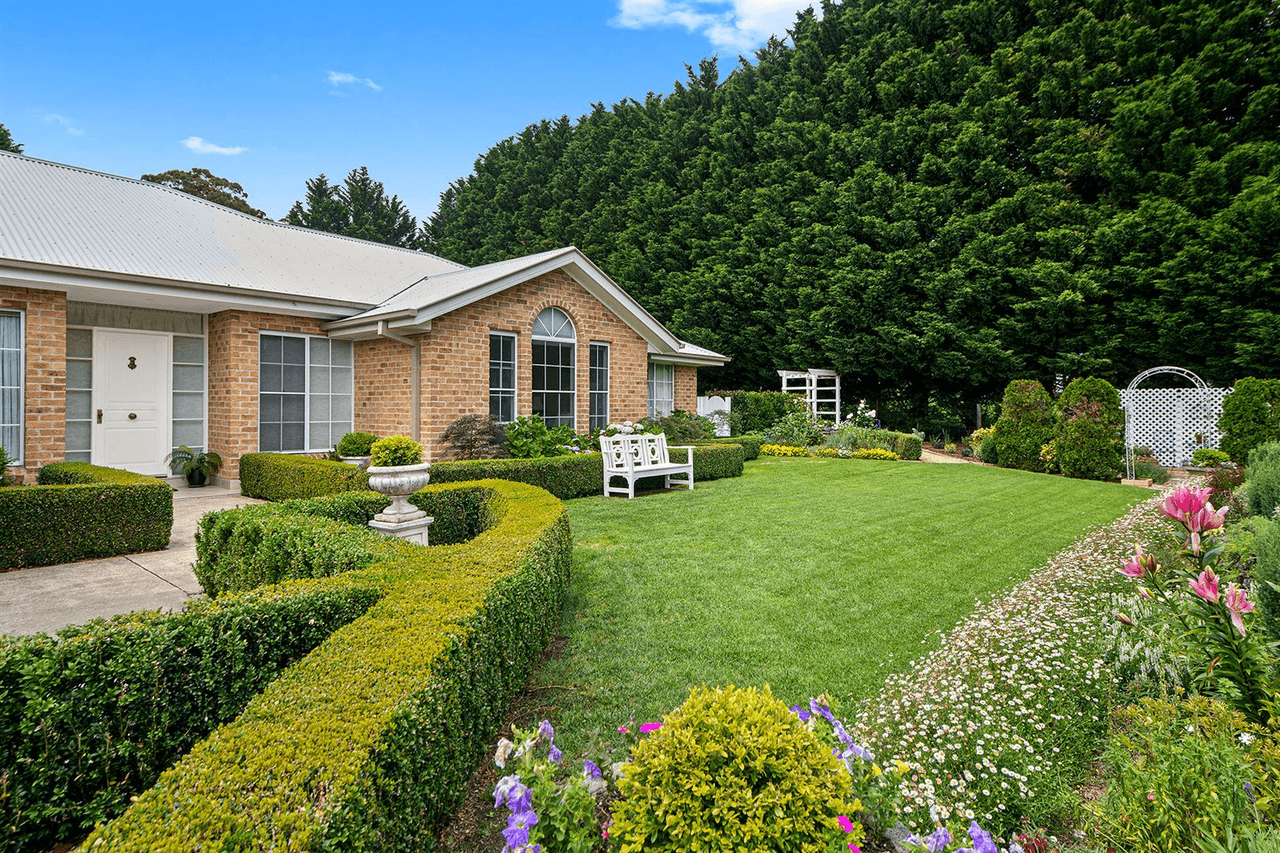 10 Forwood Crescent, Bundanoon, NSW 2578