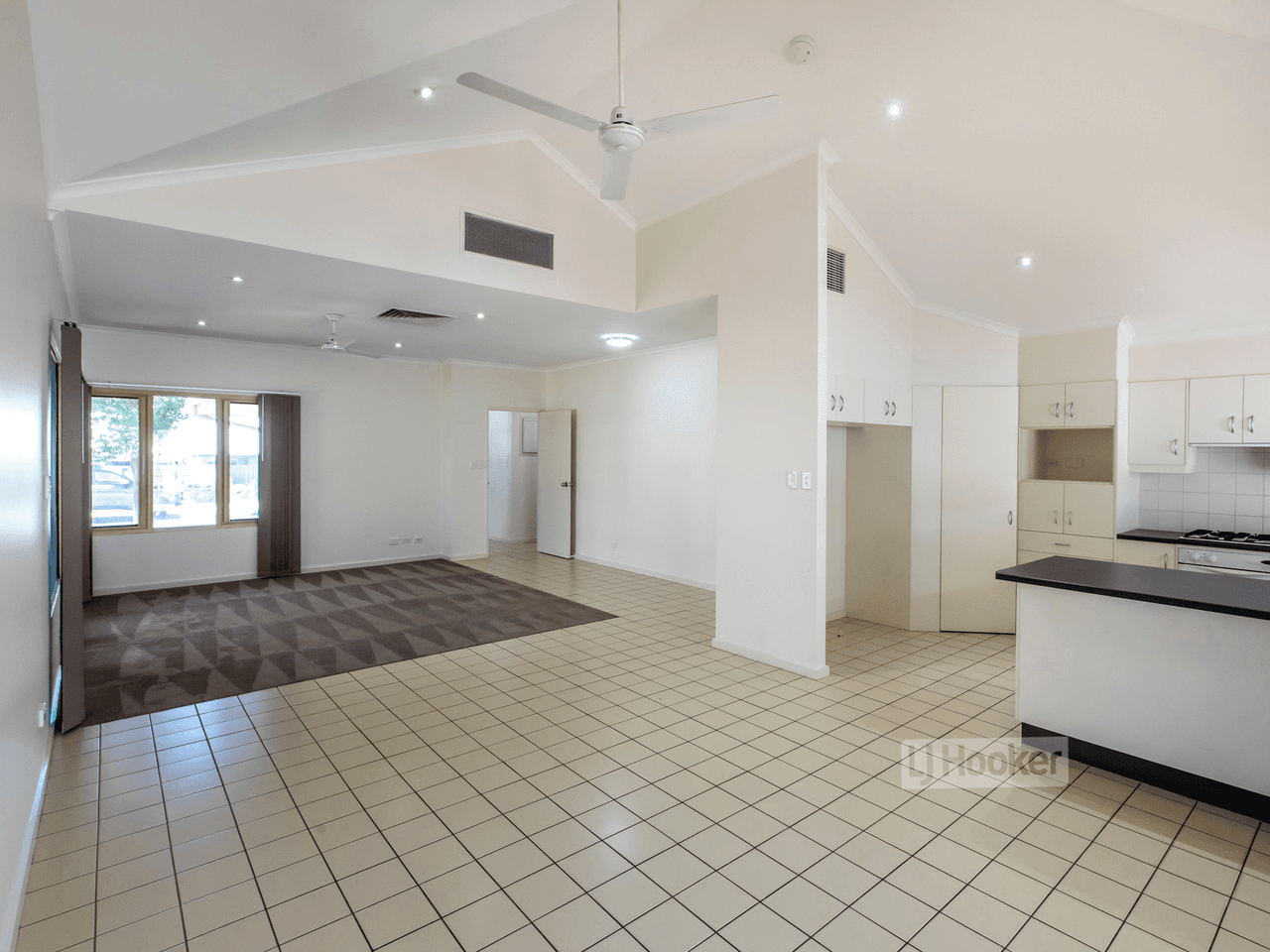 14 Clough Place, MOUNT JOHNS, NT 0874